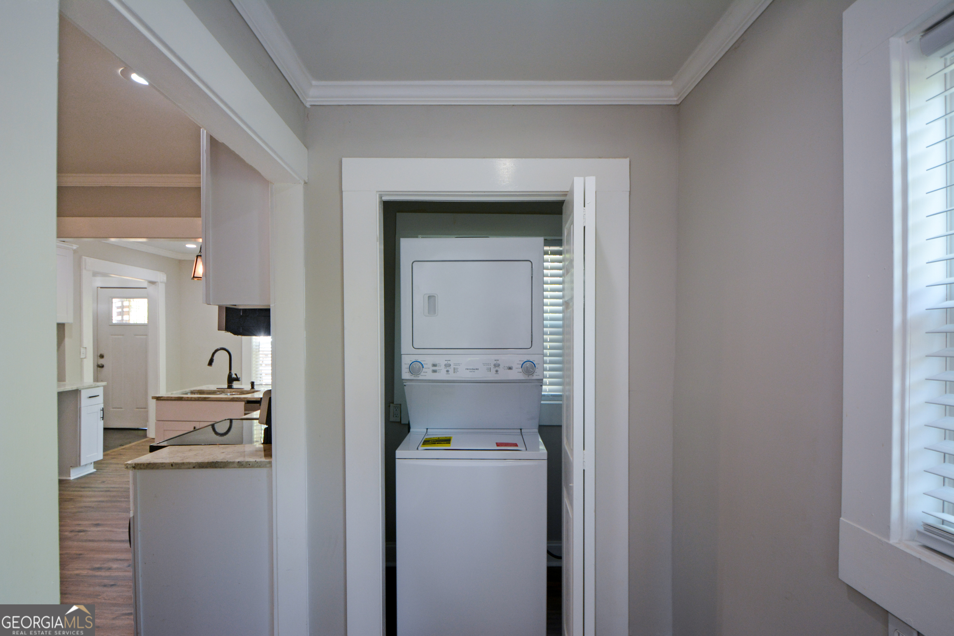 3164 Harris Drive East Point, GA 30344 - Photo 23 of 40 a room with a washer and dryer