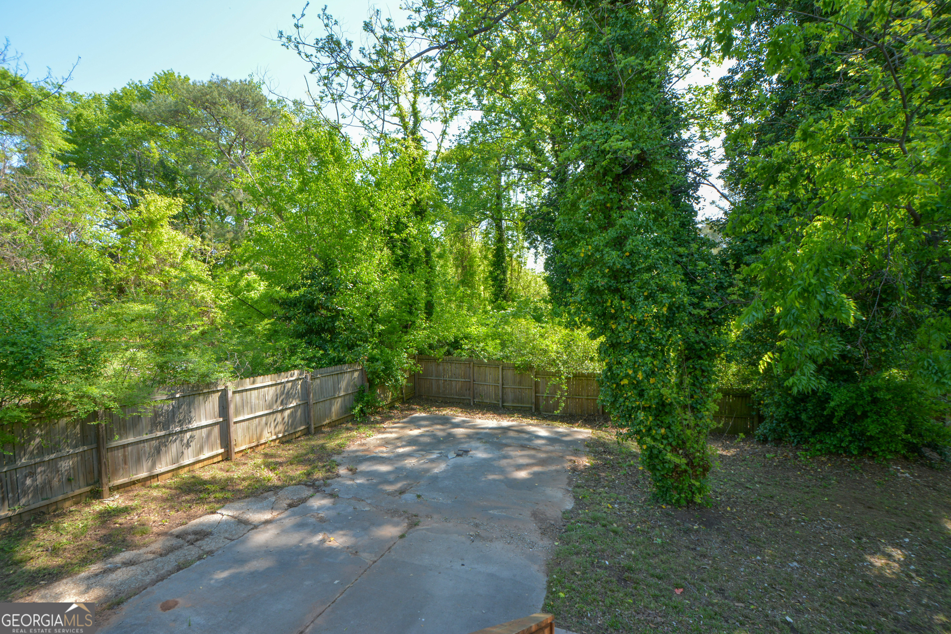 3164 Harris Drive East Point, GA 30344 - Photo 40 of 40 a view of a back yard