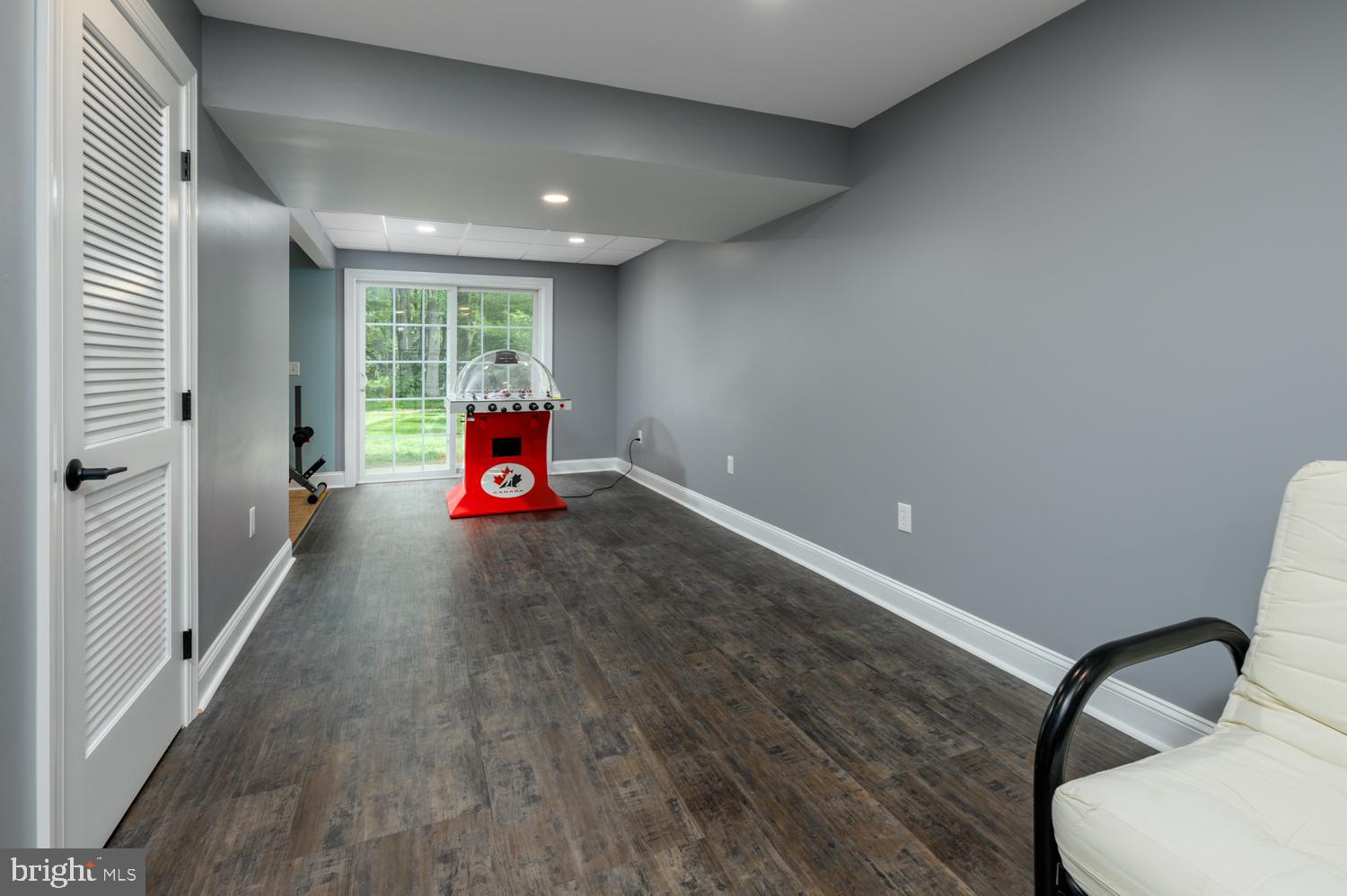 11 Gaskill Road Mount Laurel, NJ 08054 - Photo 41 of 56 a room with wooden floor