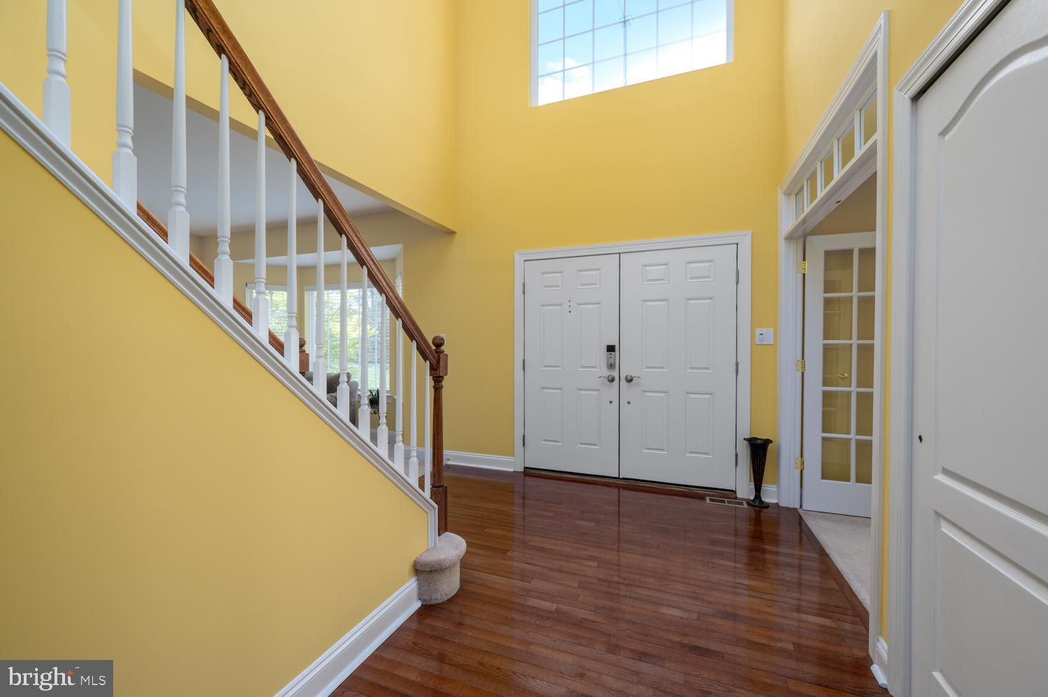 11 Gaskill Road Mount Laurel, NJ 08054 - Photo 9 of 56 a view of an entryway with wooden floor