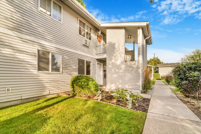 $230,000 | 3914 South Regal Street, Unit 101, Spokane, WA 99223