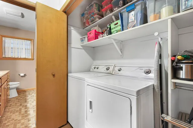 $405,000 | 210 Pleasant Drive, Waunakee, WI 53597