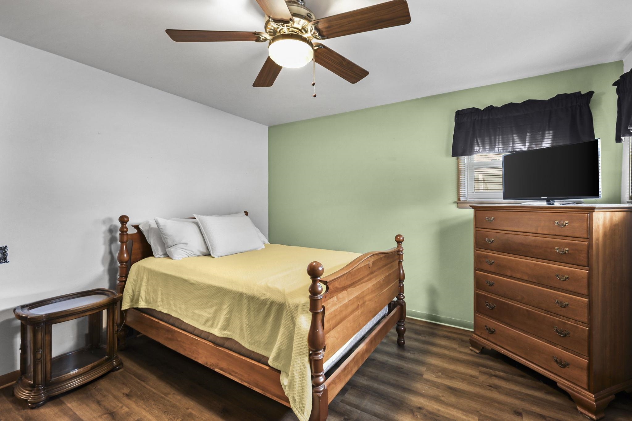 210 Pleasant Drive Waunakee, WI 53597 - Photo 20 of 34