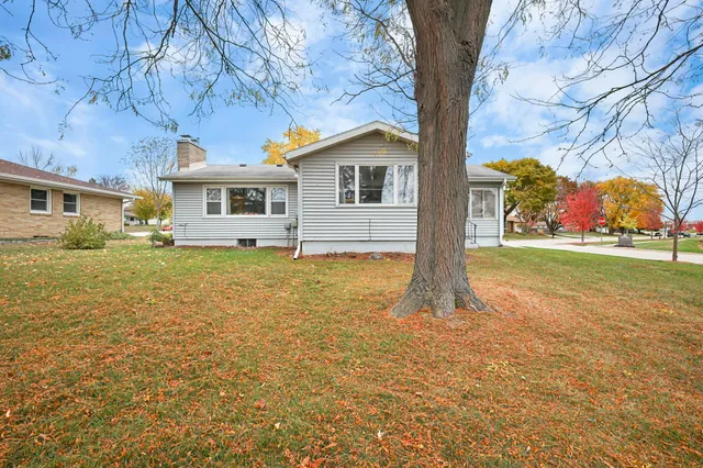 $405,000 | 210 Pleasant Drive, Waunakee, WI 53597