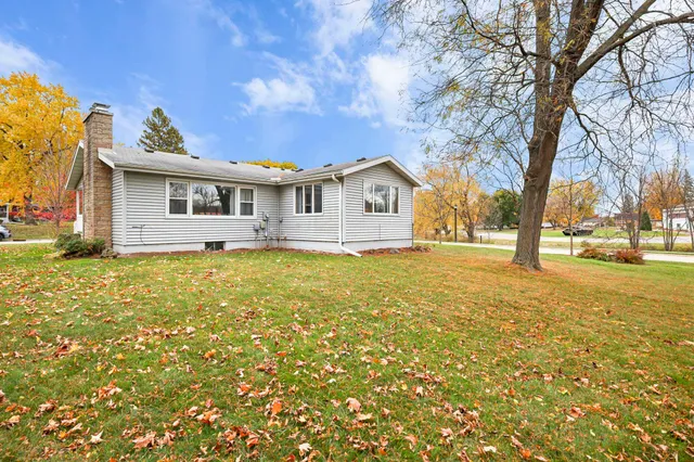 $405,000 | 210 Pleasant Drive, Waunakee, WI 53597