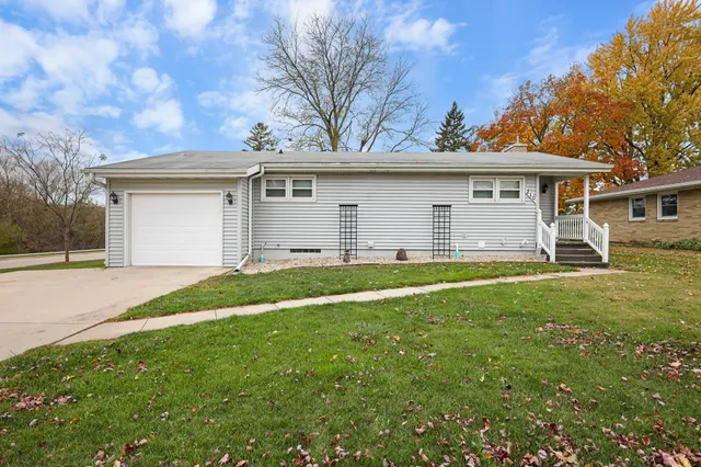 $405,000 | 210 Pleasant Drive, Waunakee, WI 53597
