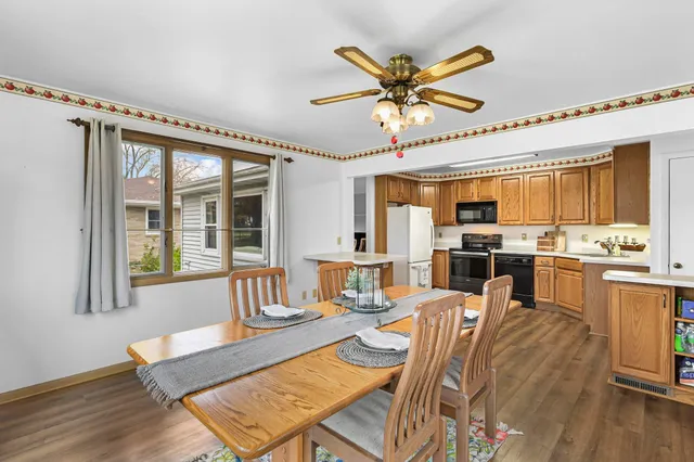 $405,000 | 210 Pleasant Drive, Waunakee, WI 53597