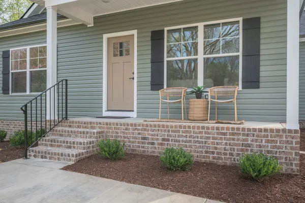 $329,900 | 108 Aries Alley, Dickson, TN 37055