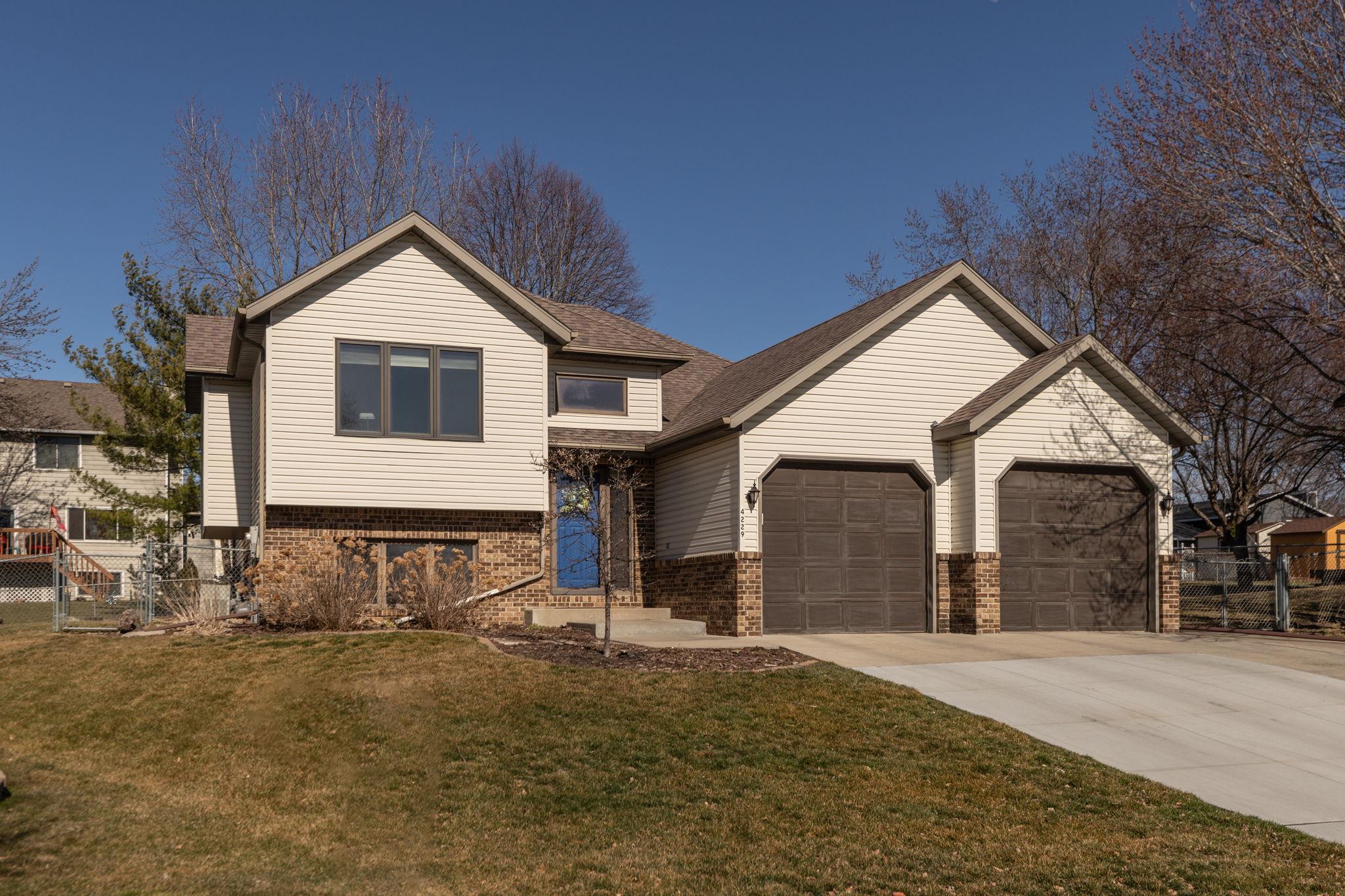 4229 Stoneham Lane Northwest Rochester, MN 55901 - Photo 1 of 1 Gallery Image 1