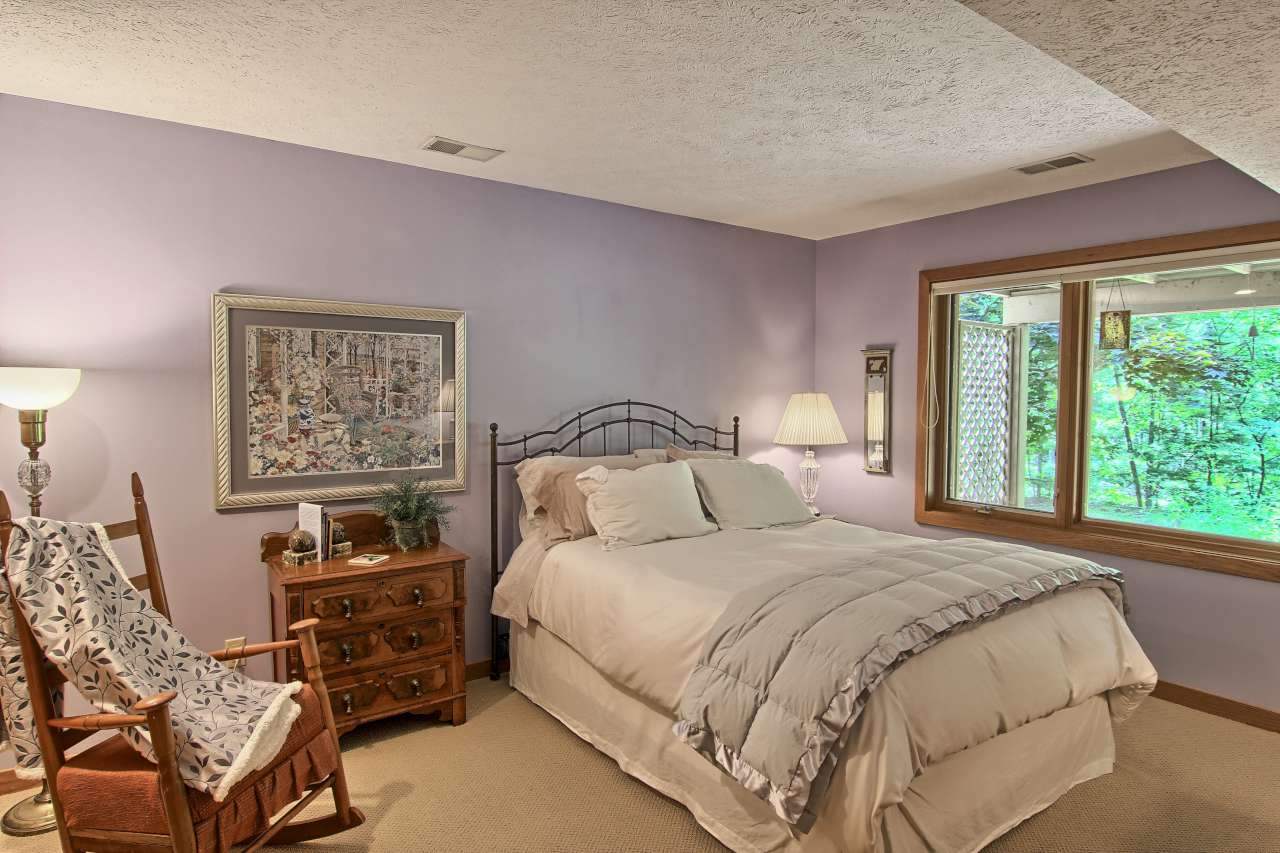 6742 Mission Ridge Traverse City, MI 49686 - Photo 23 of 41 1836001-22.JPG