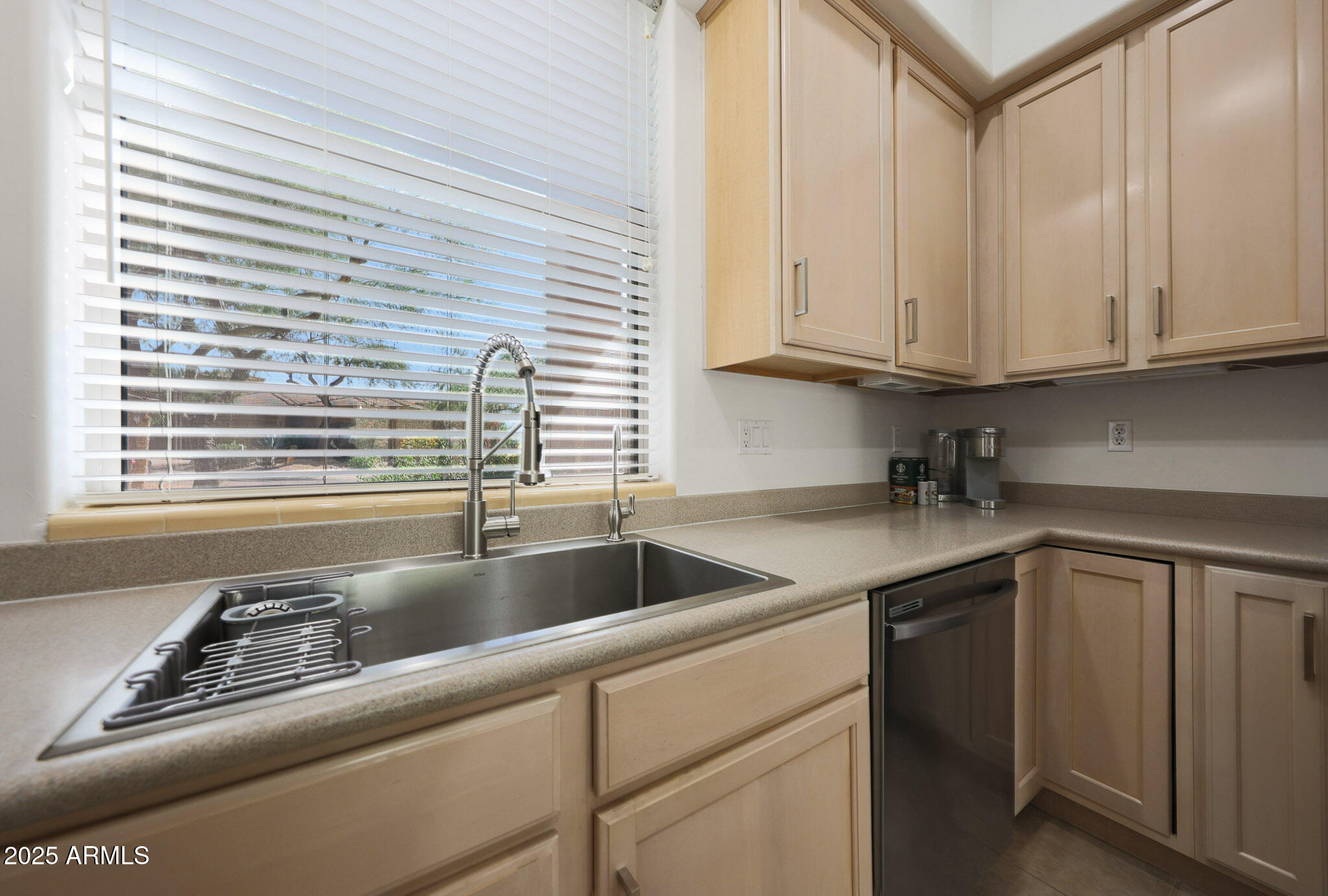 7450 East Quien Sabe Way Scottsdale, AZ 85266 - Photo 12 of 37 B (10)