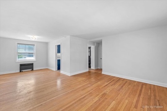 2719 West Berwyn Avenue, Unit 3 Chicago, IL 60625 - Photo 7 of 9