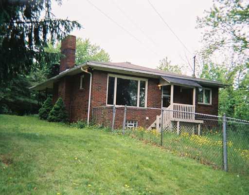153 Concord Circle Road Beaver Falls, PA 15010 - Photo 2 of 6 Exterior Back.