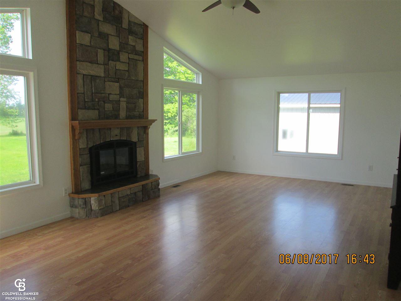 15500 Hunt Road Allenton, MI 48002 - Photo 10 of 33