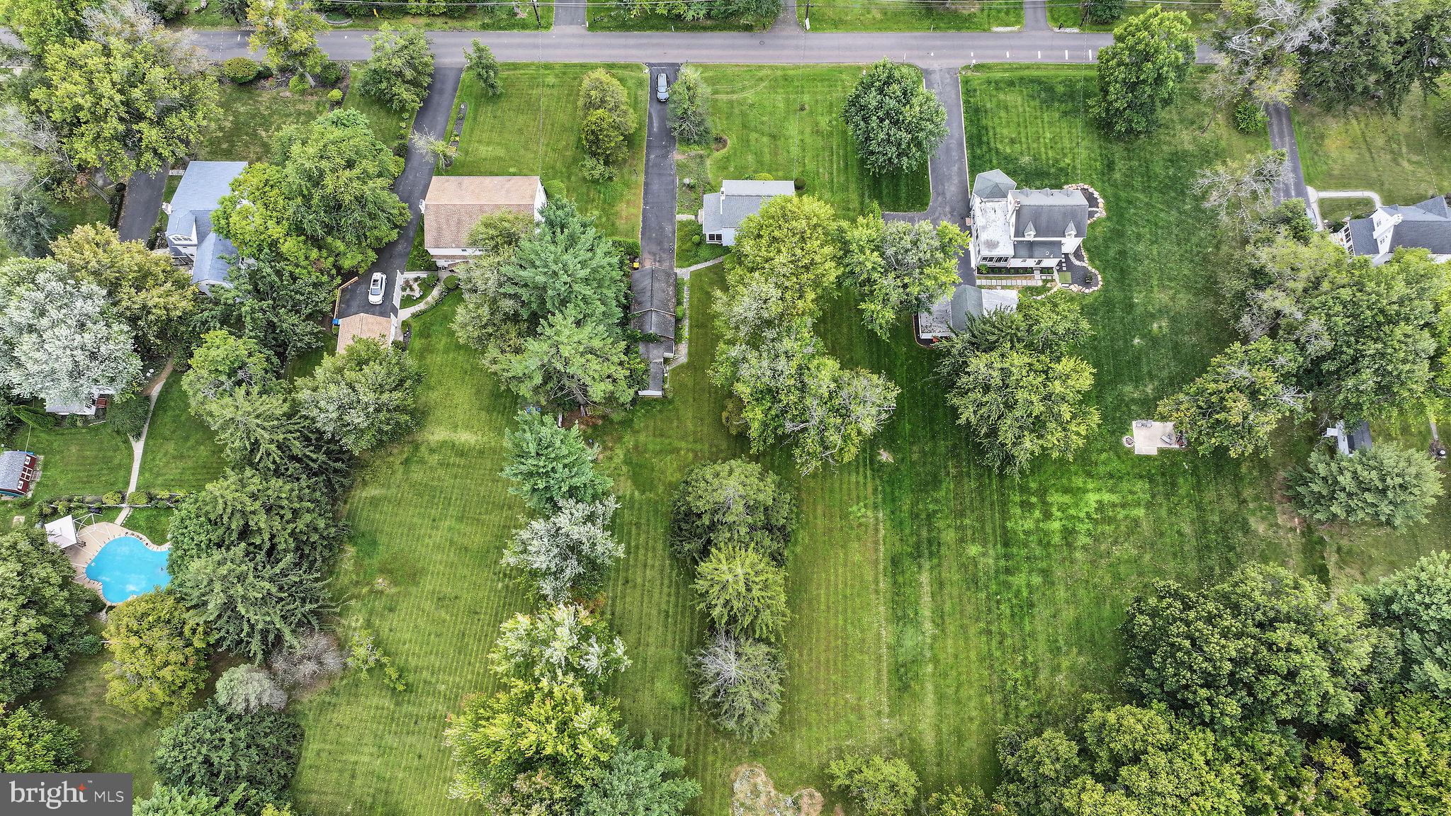 2445 Park Road Warrington, PA 18976 - Photo 37 of 40 Gallery Image 37