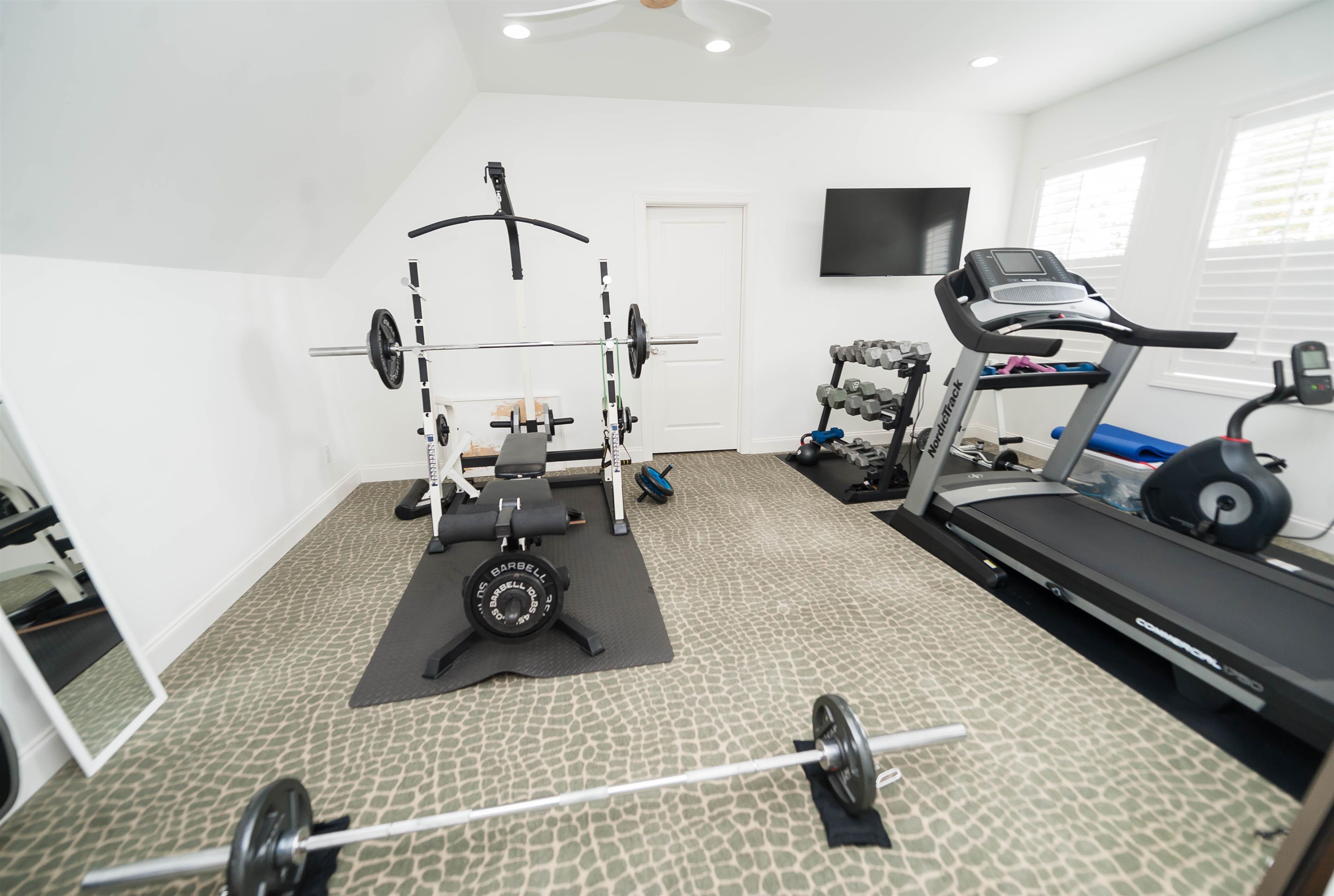 842 Love Springs Road Cowpens, SC 29330 - Photo 18 of 33