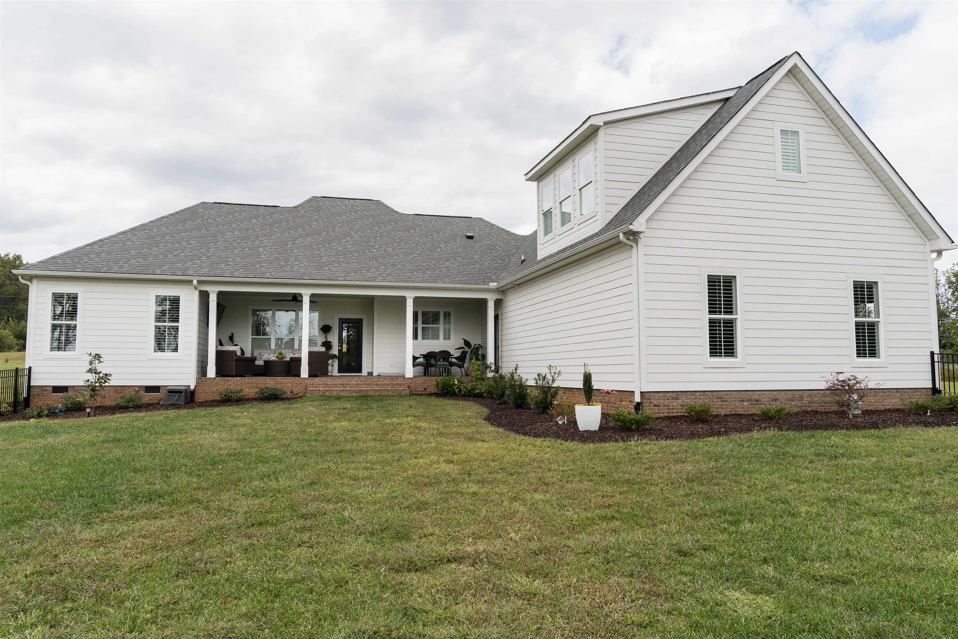 842 Love Springs Road Cowpens, SC 29330 - Photo 29 of 33