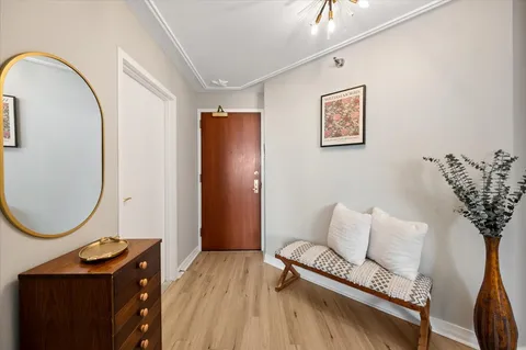 $299,000 | 401 East Ontario Street, Unit 401, Chicago, IL 60611