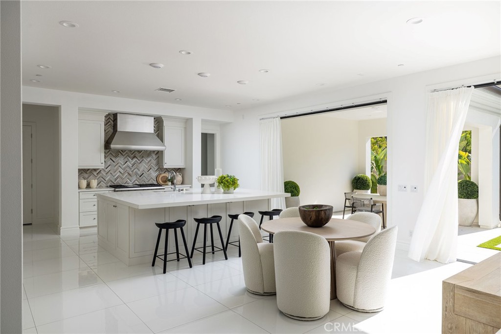 104 Interstellar Irvine, CA 92618 - Photo 15 of 52