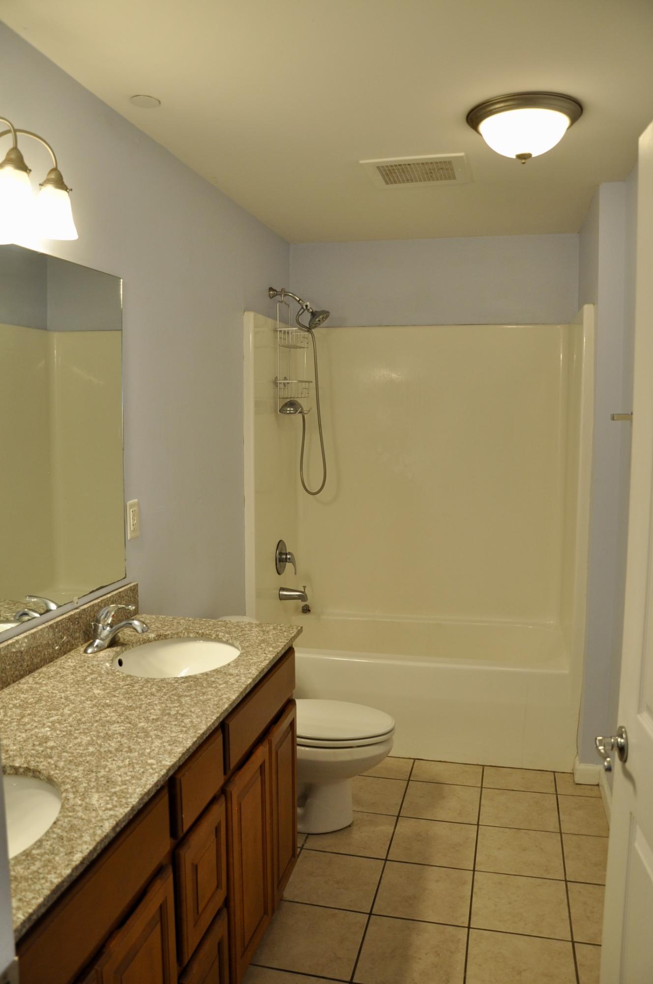 2008 Millenium Place, Unit 109 Johnson City, TN 37604 - Photo 13 of 17 DSC_0079