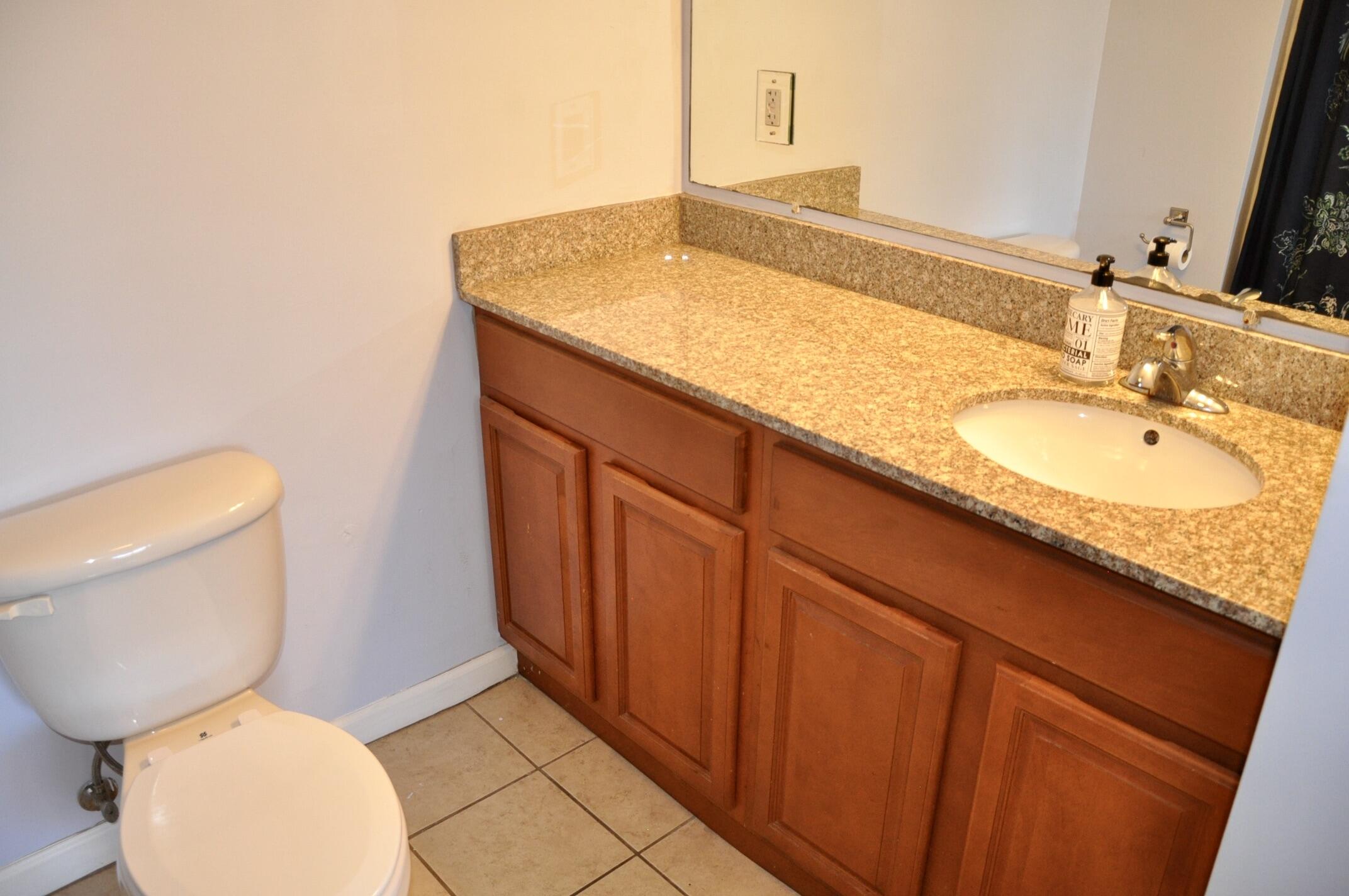 2008 Millenium Place, Unit 109 Johnson City, TN 37604 - Photo 8 of 17 DSC_0073