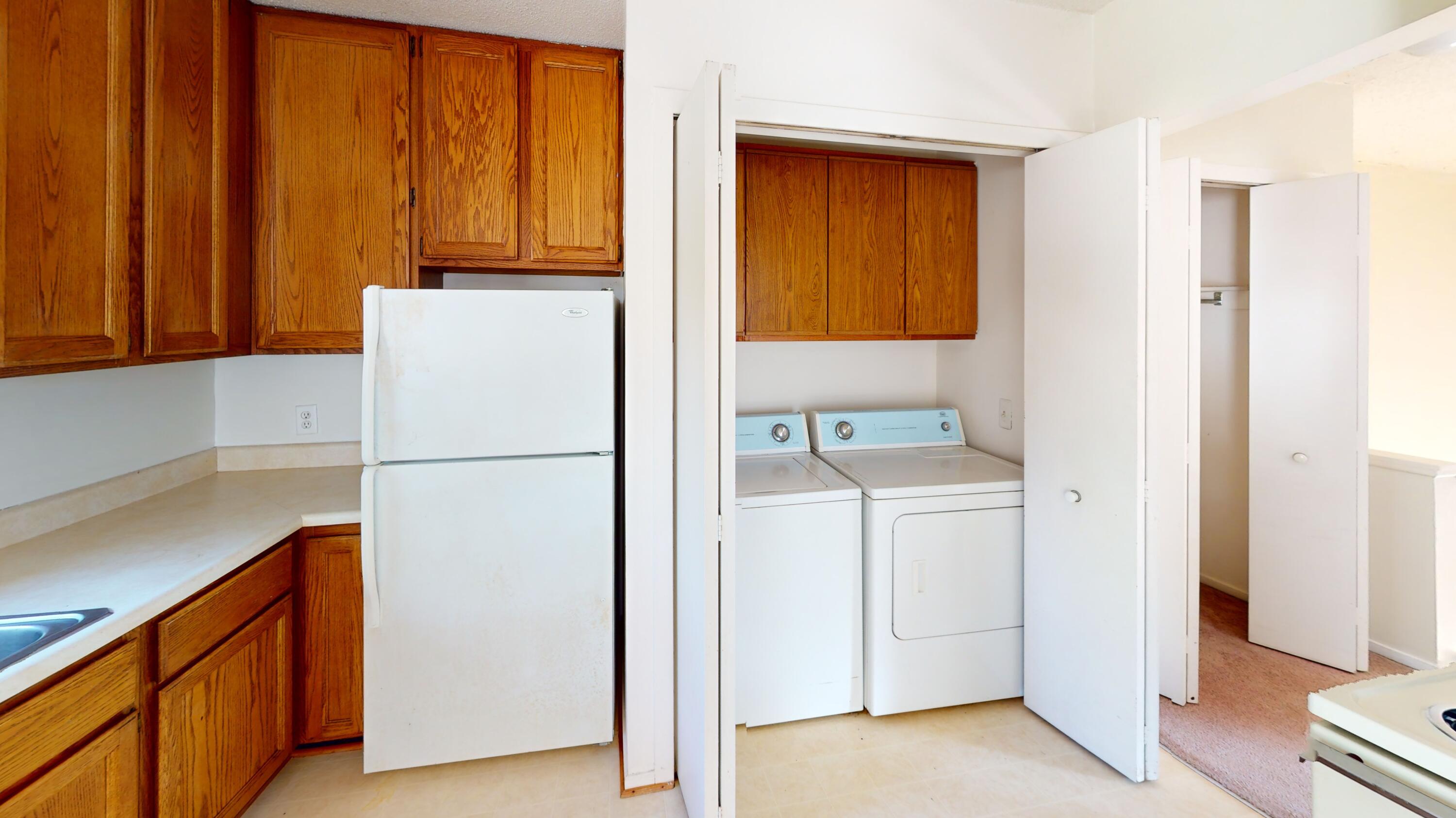 795 North Maple Road Ann Arbor, MI 48103 - Photo 4 of 5 Kitchen (23)
