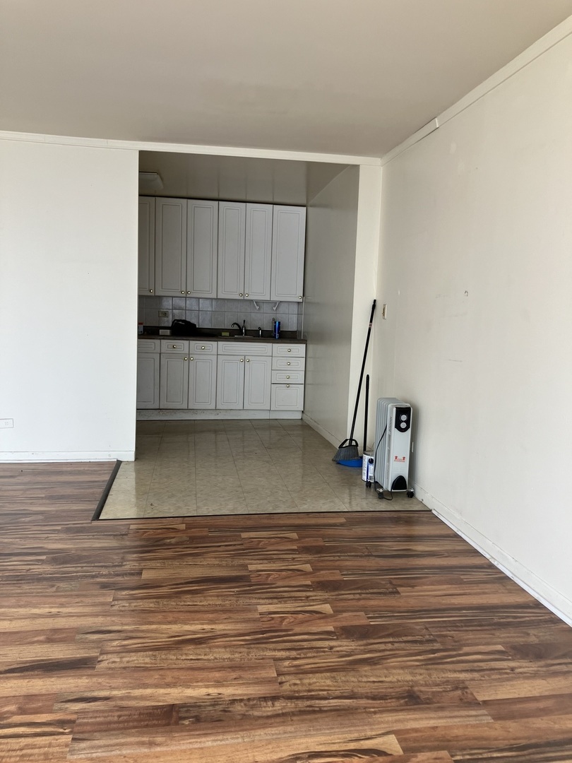 5455 North Sheridan Road, Unit 3506 Chicago, IL 60640 - Photo 6 of 33 Gallery Image 6
