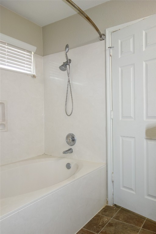 108 Lavaca Loop Hutto, TX 78634 - Photo 17 of 39 a bathroom with a bath tub