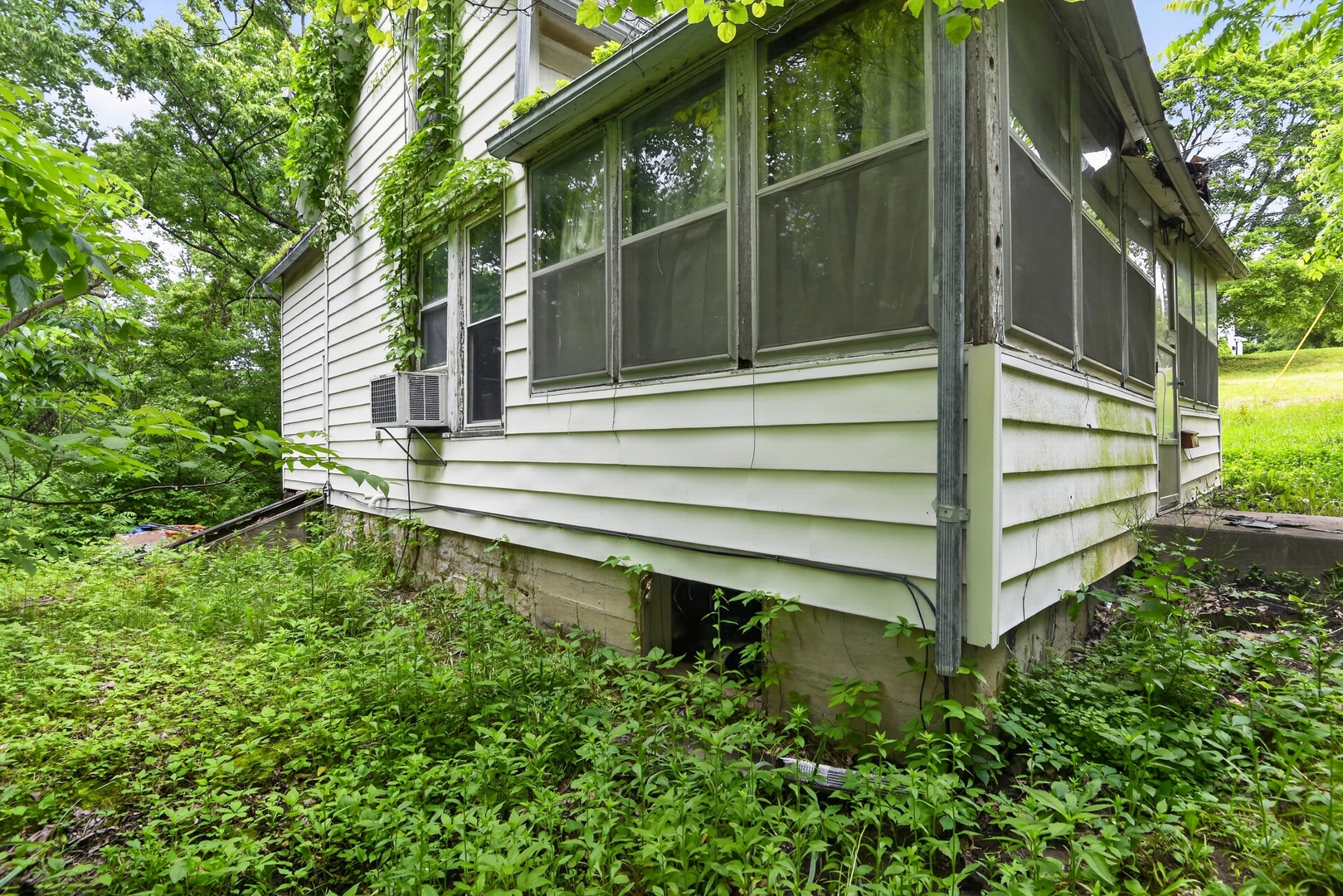 361 South 3rd Street Hamilton, IL 62341 - Photo 2 of 30