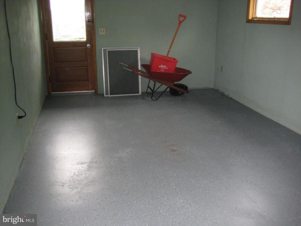 108 Schoeneck Road Ephrata, PA 17522 - Photo 20 of 25 Gallery Image 20