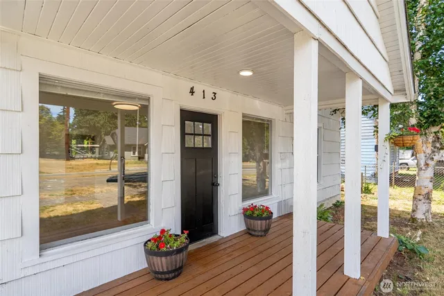 $275,000 | 413 West 4th Avenue, Pe Ell, WA 98572