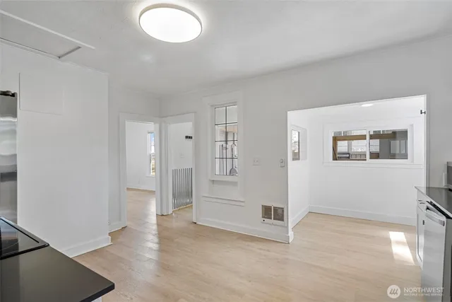 $275,000 | 413 West 4th Avenue, Pe Ell, WA 98572