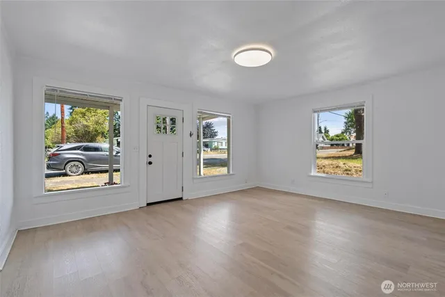 $275,000 | 413 West 4th Avenue, Pe Ell, WA 98572