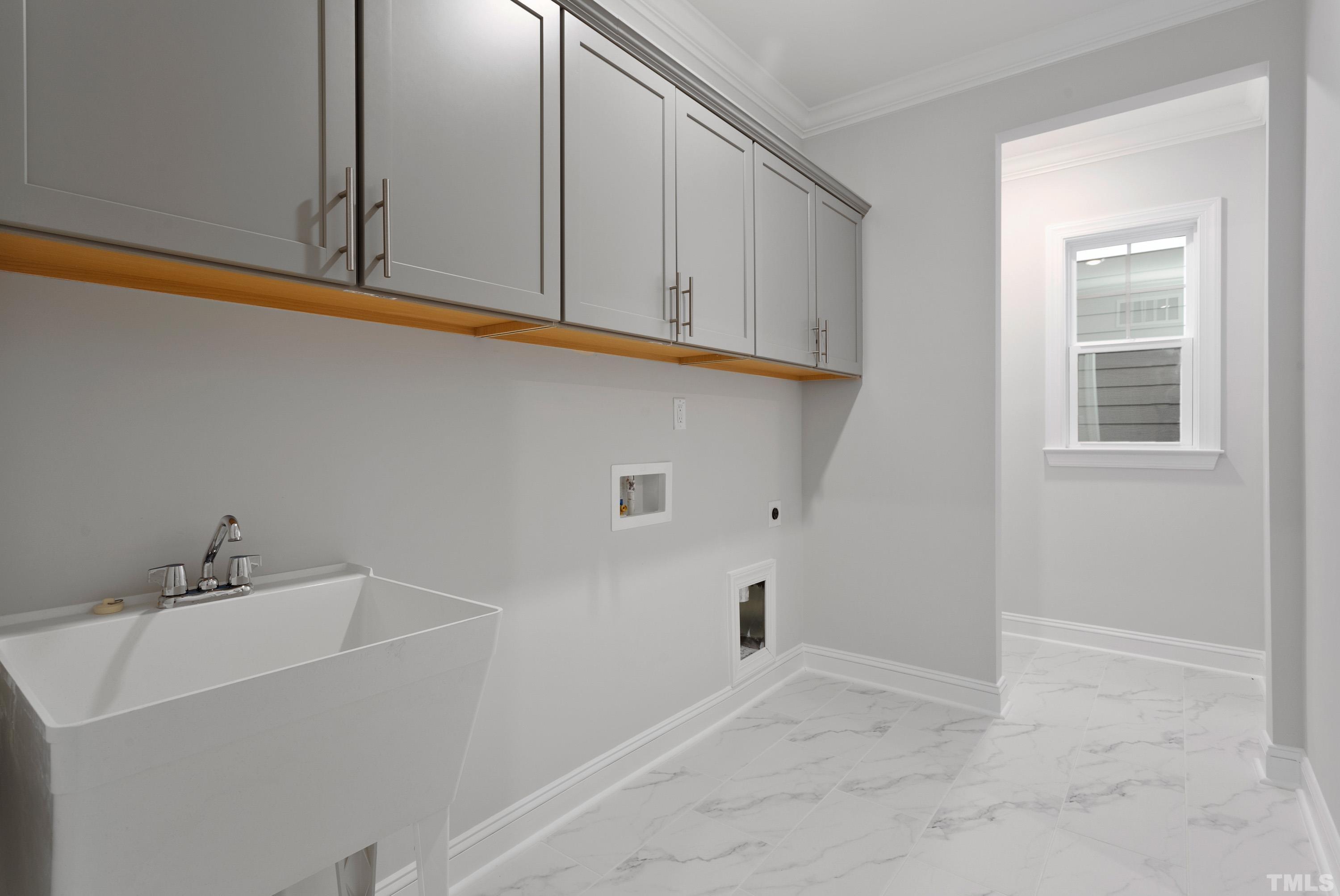 137 English Violet Lane Raleigh, NC 27610 - Photo 16 of 27 a view of small space