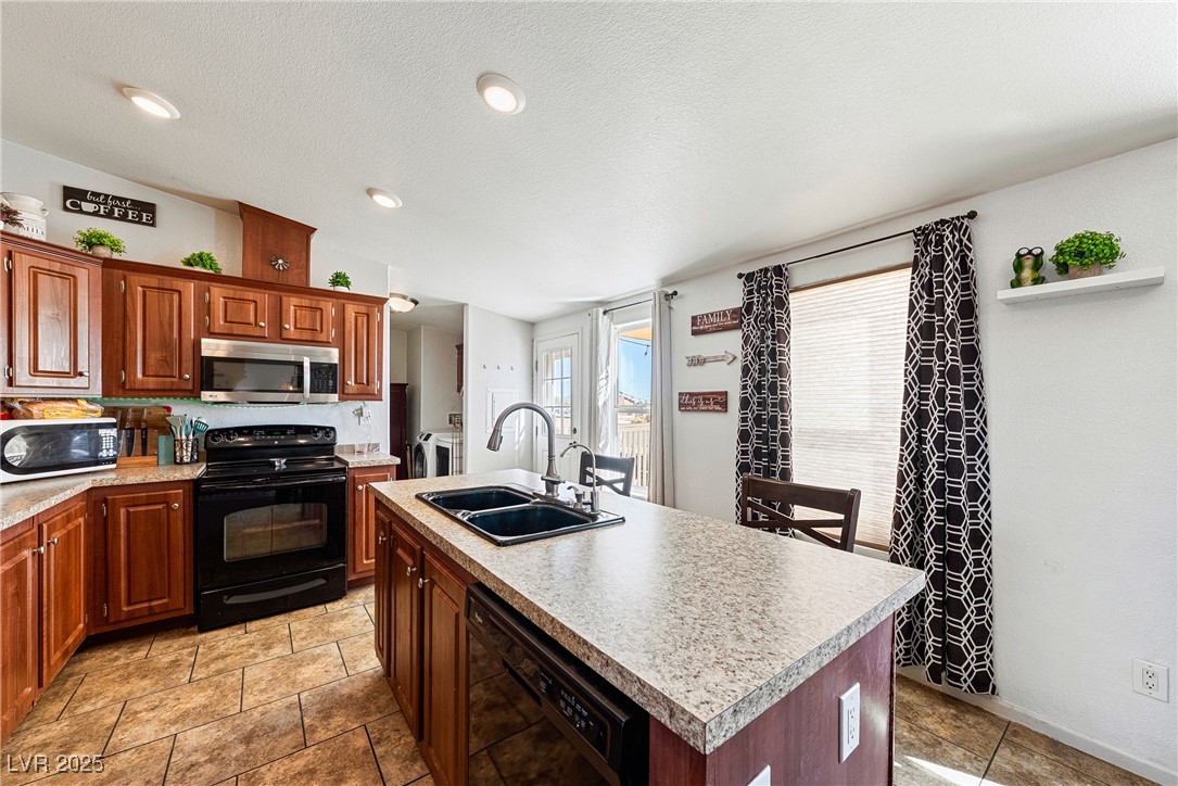 2281 Ambler Way Pahrump, NV 89060 - Photo 4 of 31