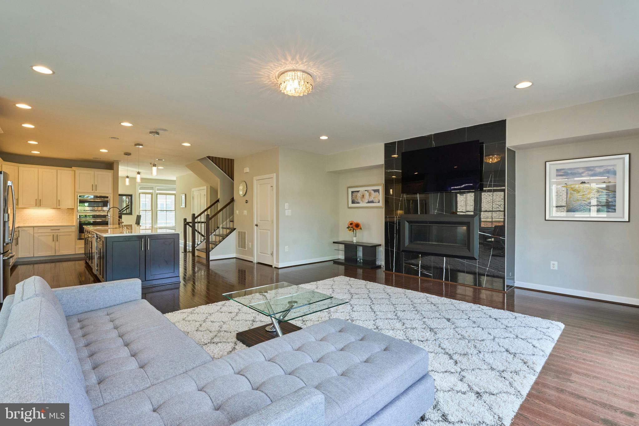 2358 Chadlington Road Falls Church, VA 22043 - Photo 31 of 56