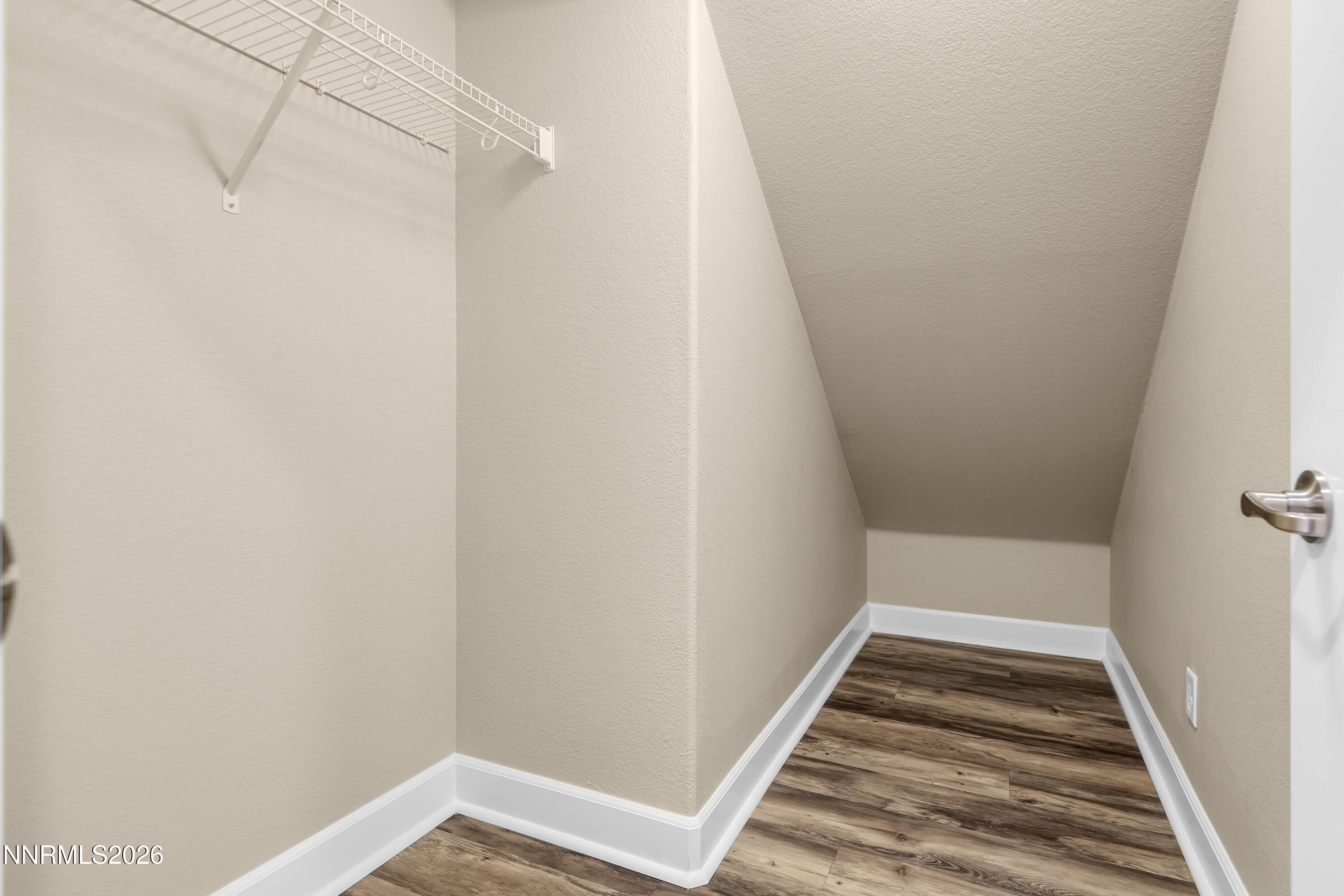 10475 Mott Court Reno, NV 89521 - Photo 34 of 44 Mott10475-018