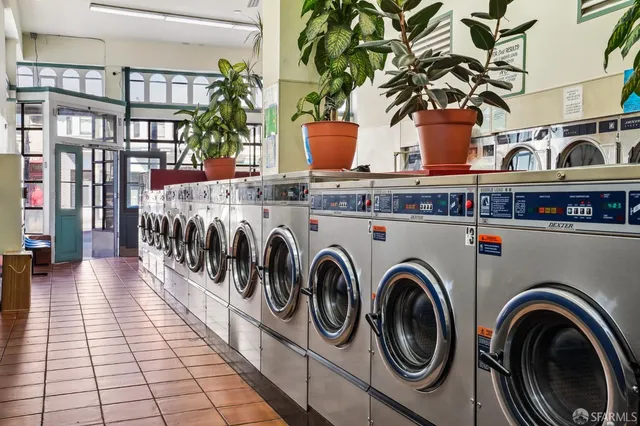 $3,200,000 | 111-105 Richland Avenue, San Francisco, CA 94110