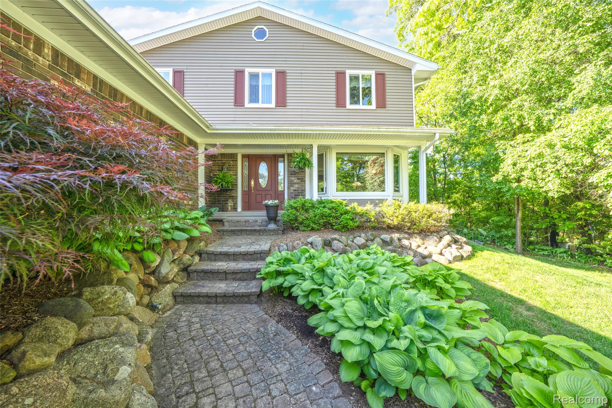 7841 Rampart Trail Waterford, MI 48327 - Photo 2 of 27 7841 Rampart Trail Waterford non HDR-15.jpg