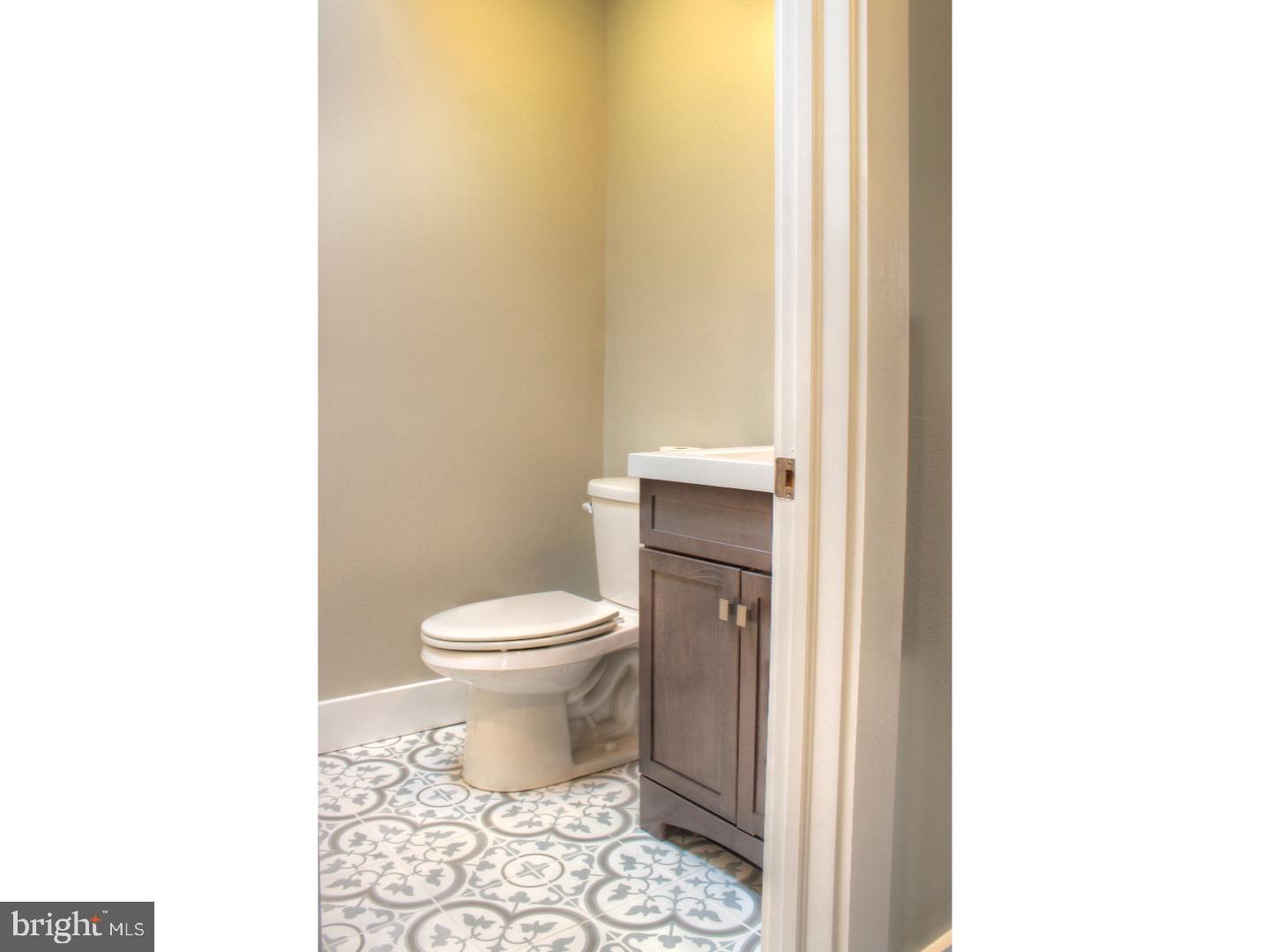 7242 Hill Road Philadelphia, PA 19128 - Photo 12 of 23 Gallery Image 12
