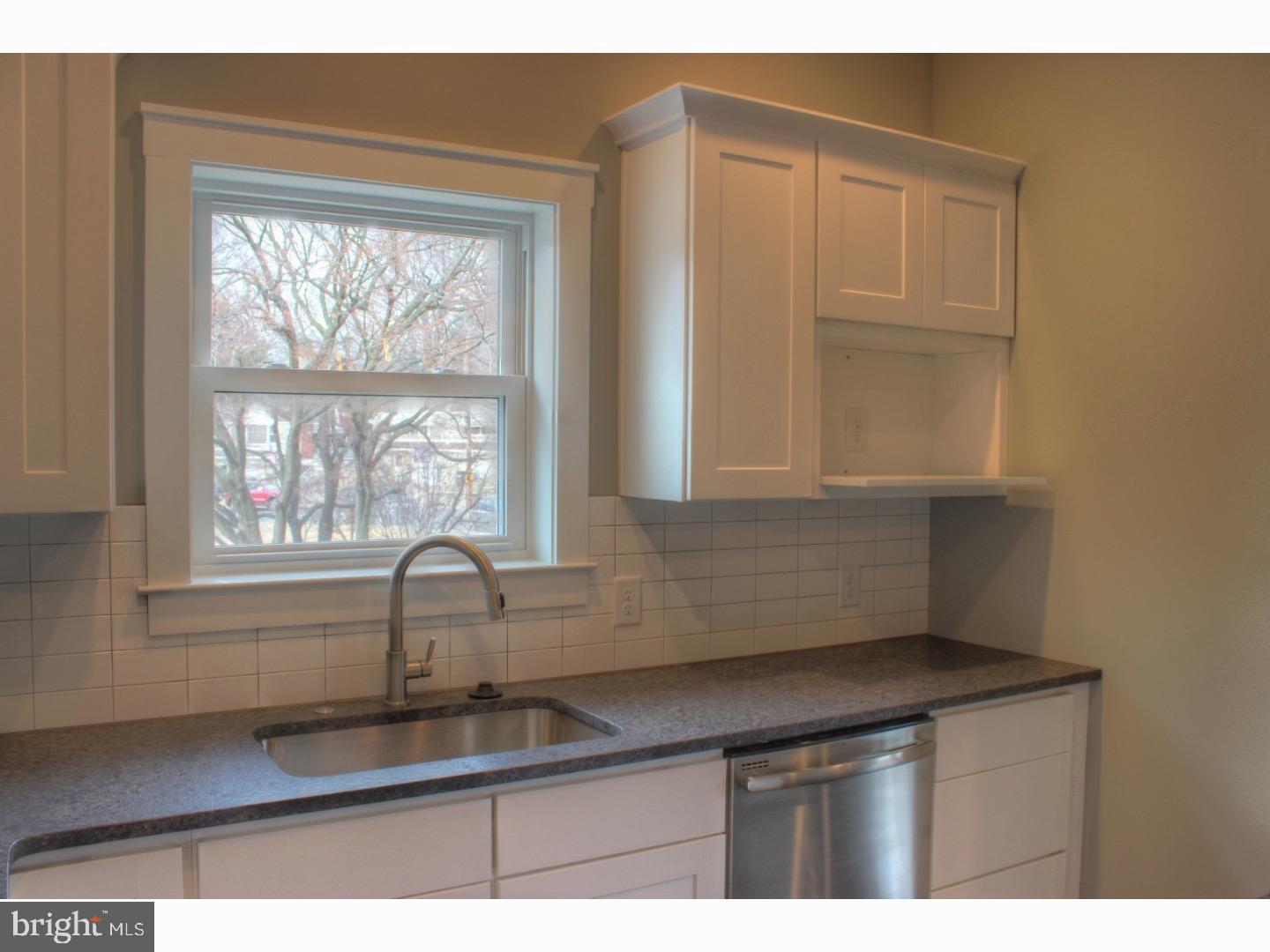 7242 Hill Road Philadelphia, PA 19128 - Photo 5 of 23 Gallery Image 5