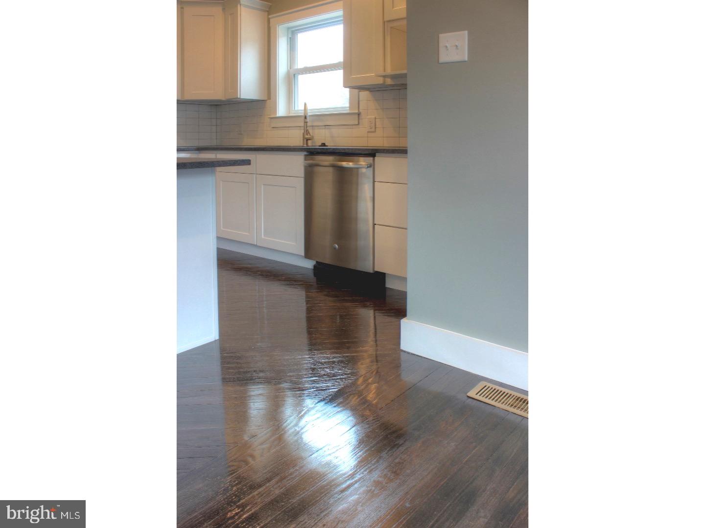7242 Hill Road Philadelphia, PA 19128 - Photo 10 of 23 Gallery Image 10