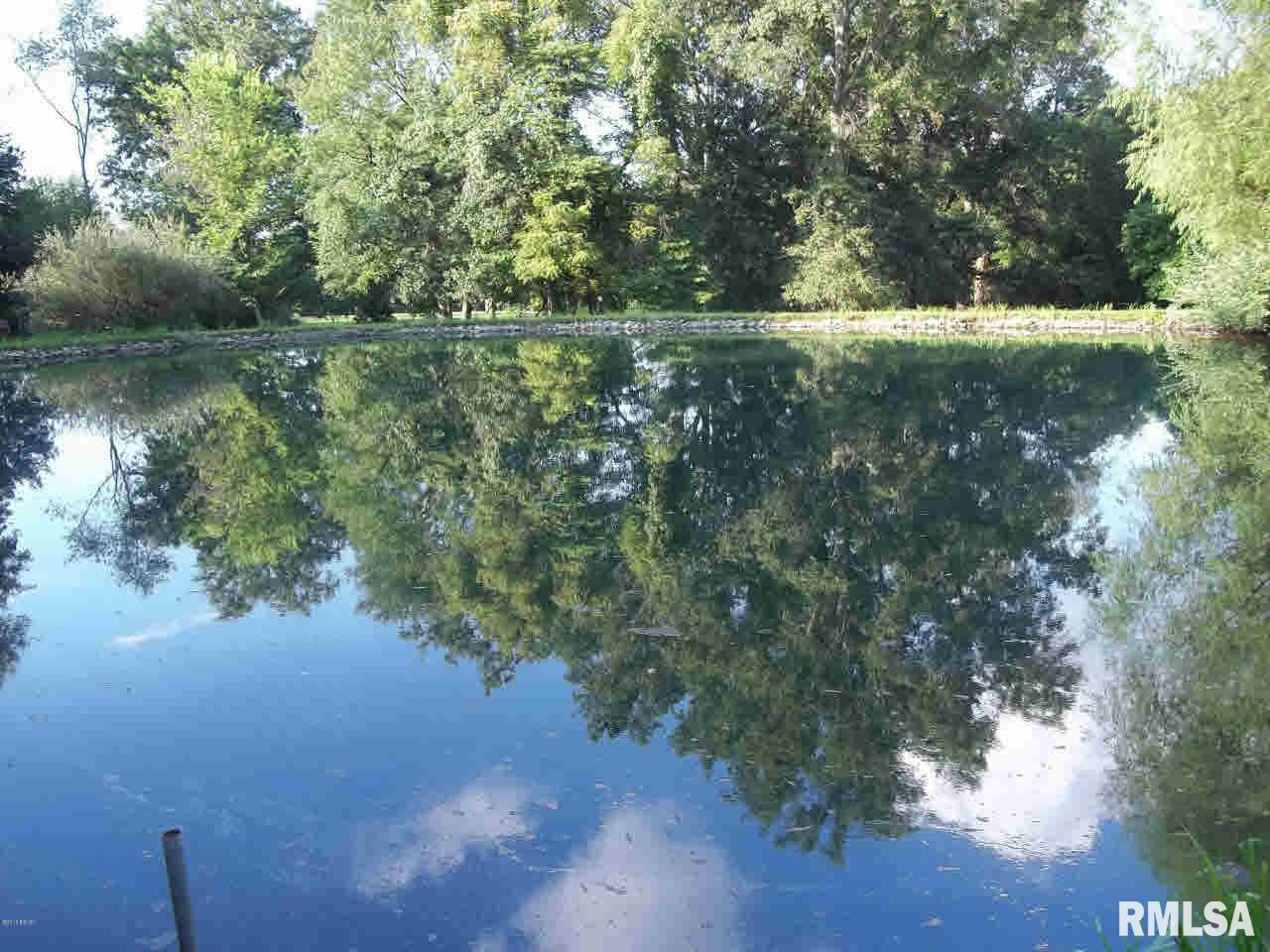 1621 Russell Road West Frankfort, IL 62896 - Photo 13 of 50 Gallery Image 13