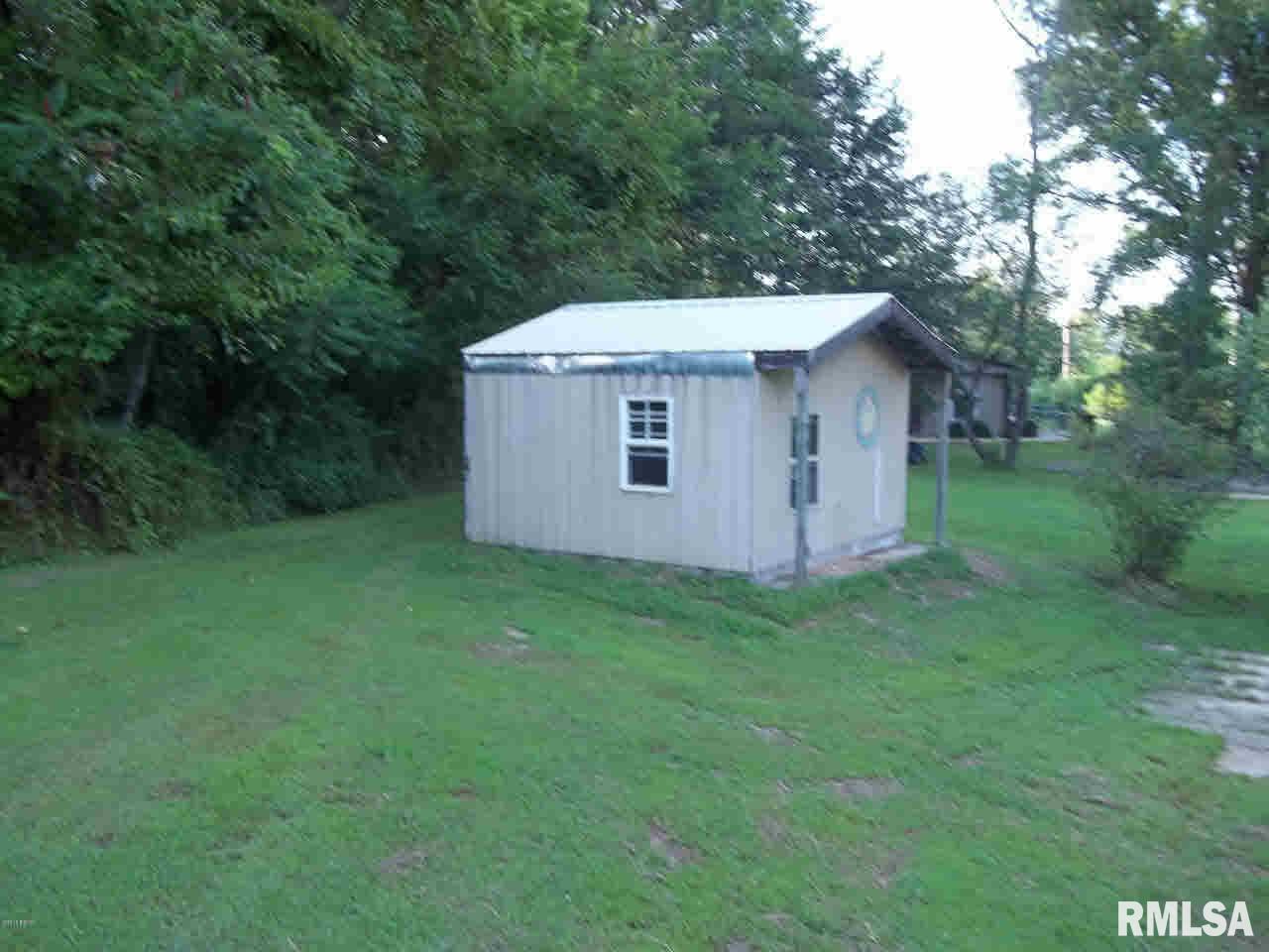 1621 Russell Road West Frankfort, IL 62896 - Photo 19 of 50 Gallery Image 19