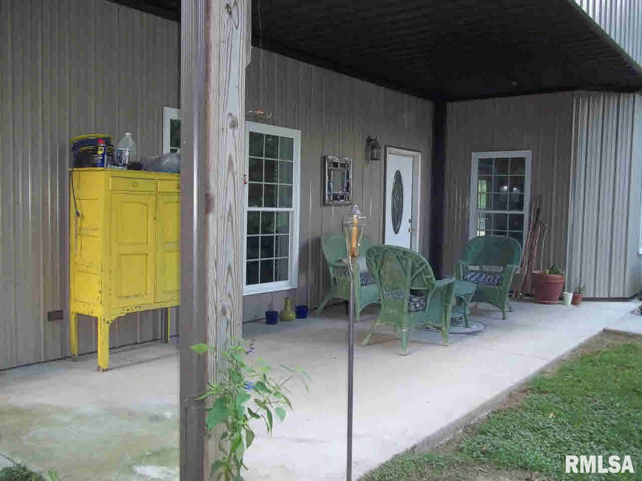 1621 Russell Road West Frankfort, IL 62896 - Photo 22 of 50 Gallery Image 22