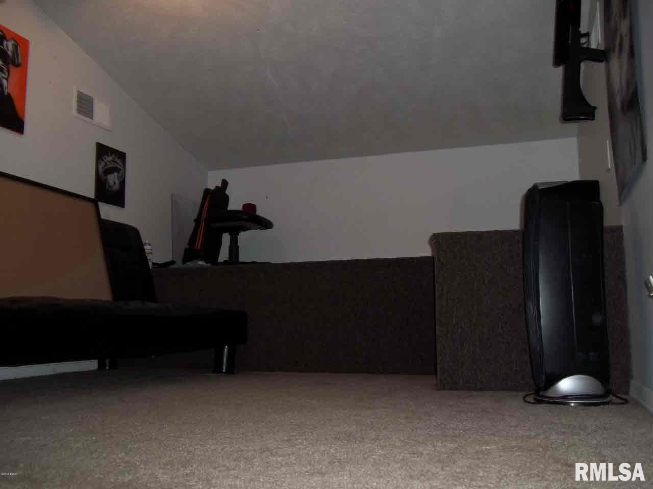 1621 Russell Road West Frankfort, IL 62896 - Photo 41 of 50 Gallery Image 41