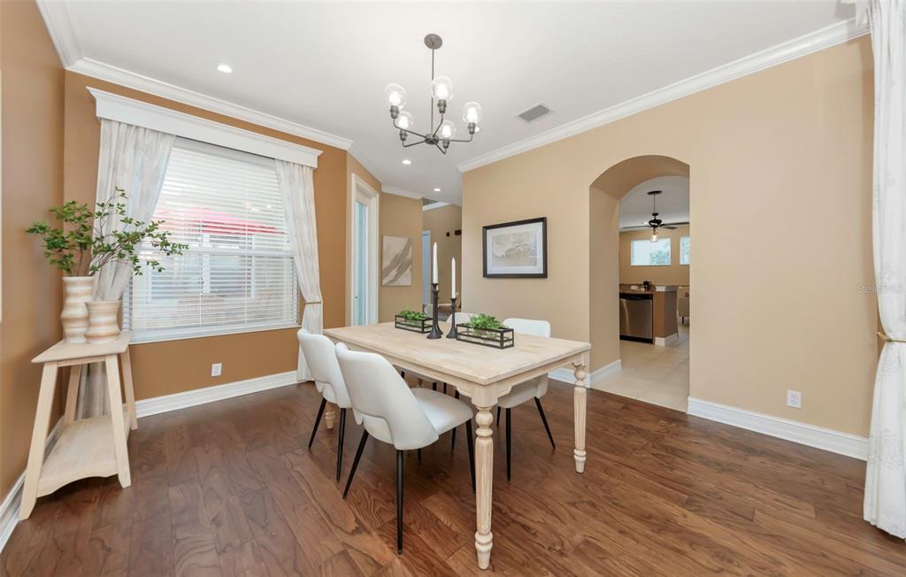 313 10th Avenue East Palmetto, FL 34221 - Photo 9 of 66 Gallery Image 9