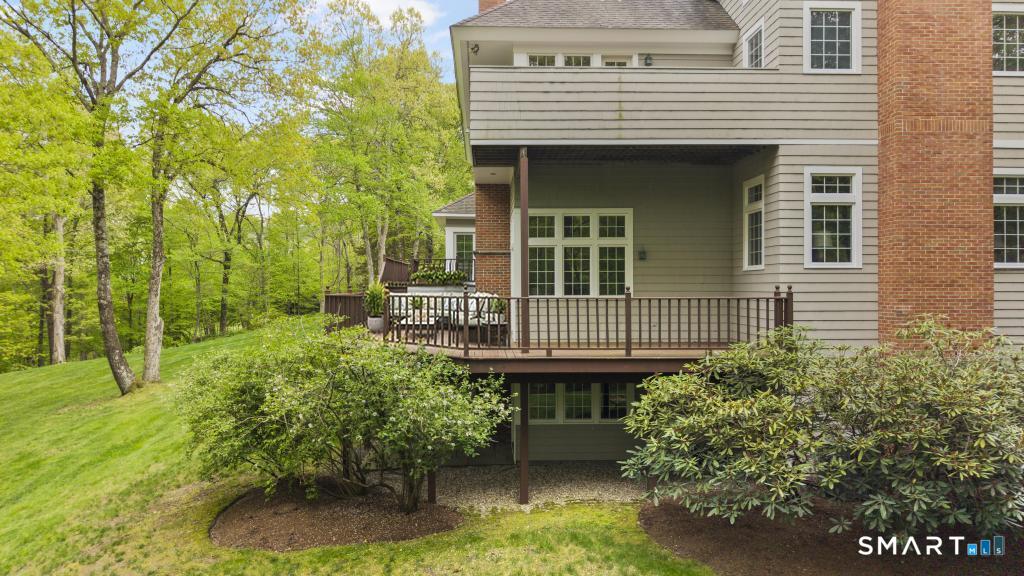 324 Nod Hill Road Wilton, CT 06897 - Photo 34 of 35