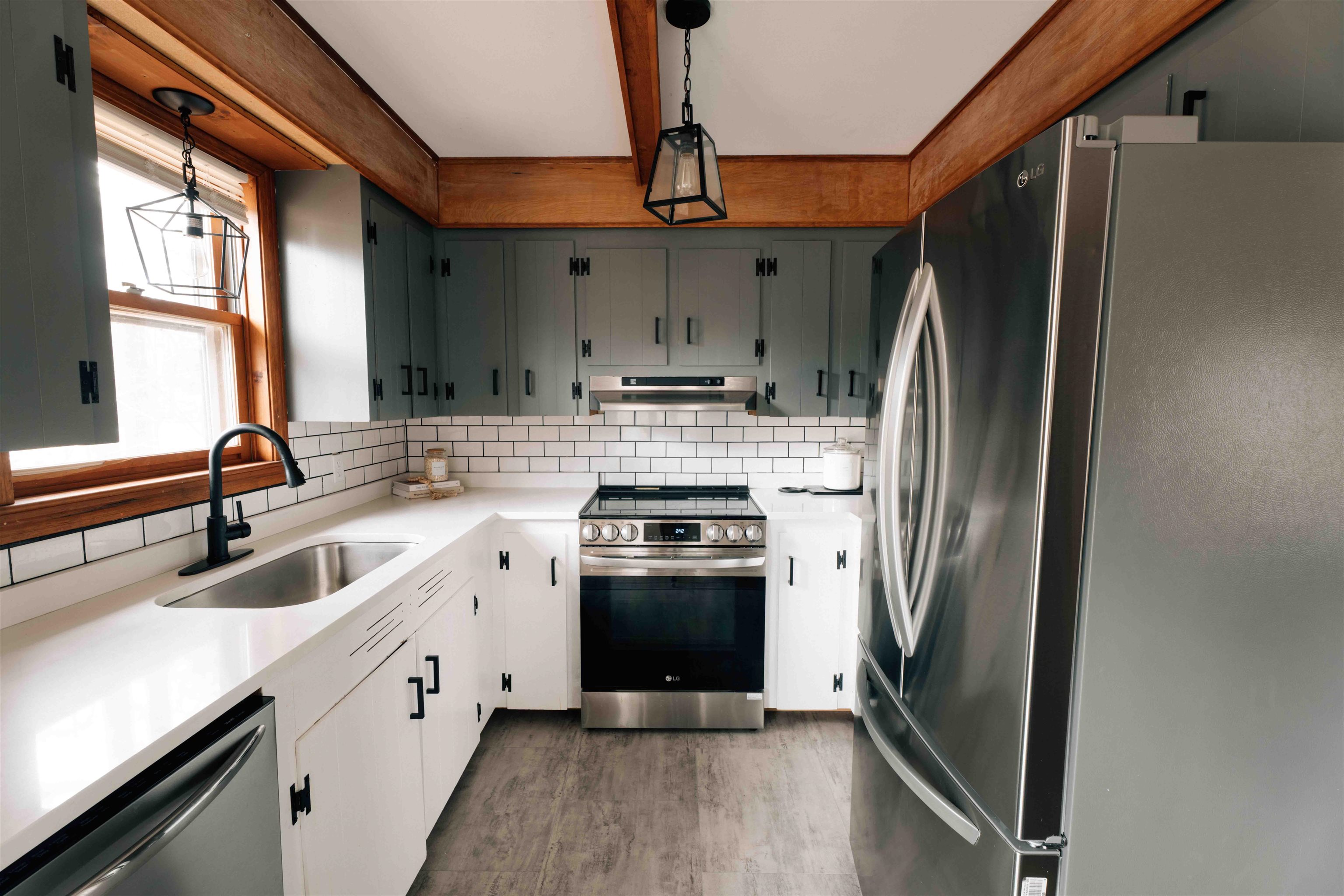 28 Bluffs Boulevard Ossipee, NH 03814 - Photo 11 of 46