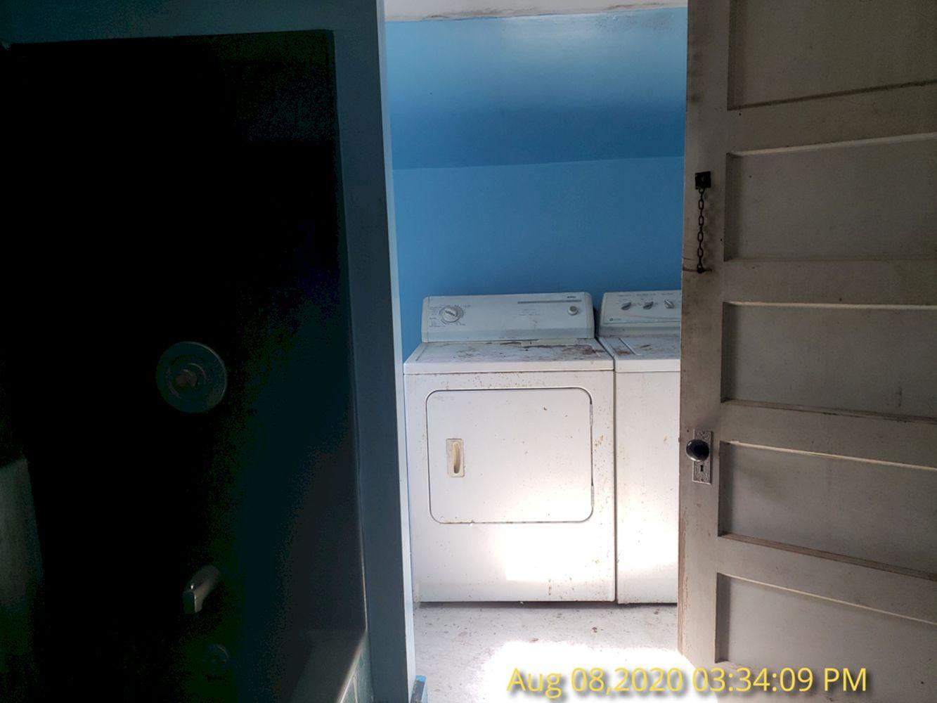 1367 Main Street Clinton, ME 04927 - Photo 9 of 15 9